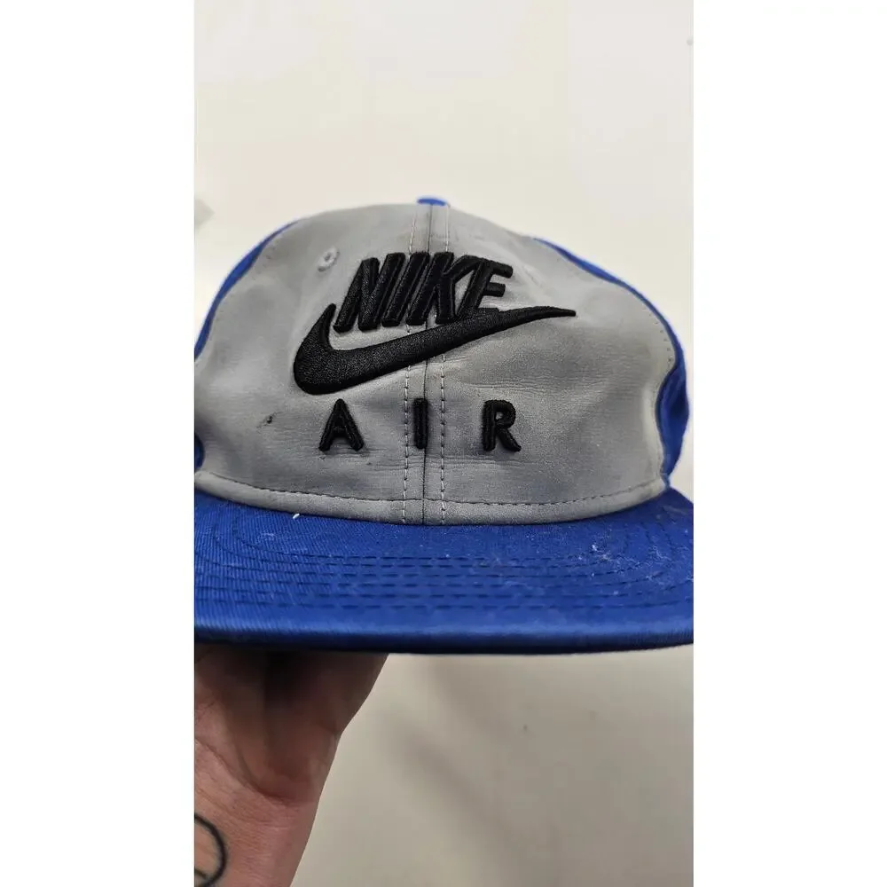 Nike Air Reflective Nike True Hat Snapback Cap YOUTH blue silver BOYS 90s